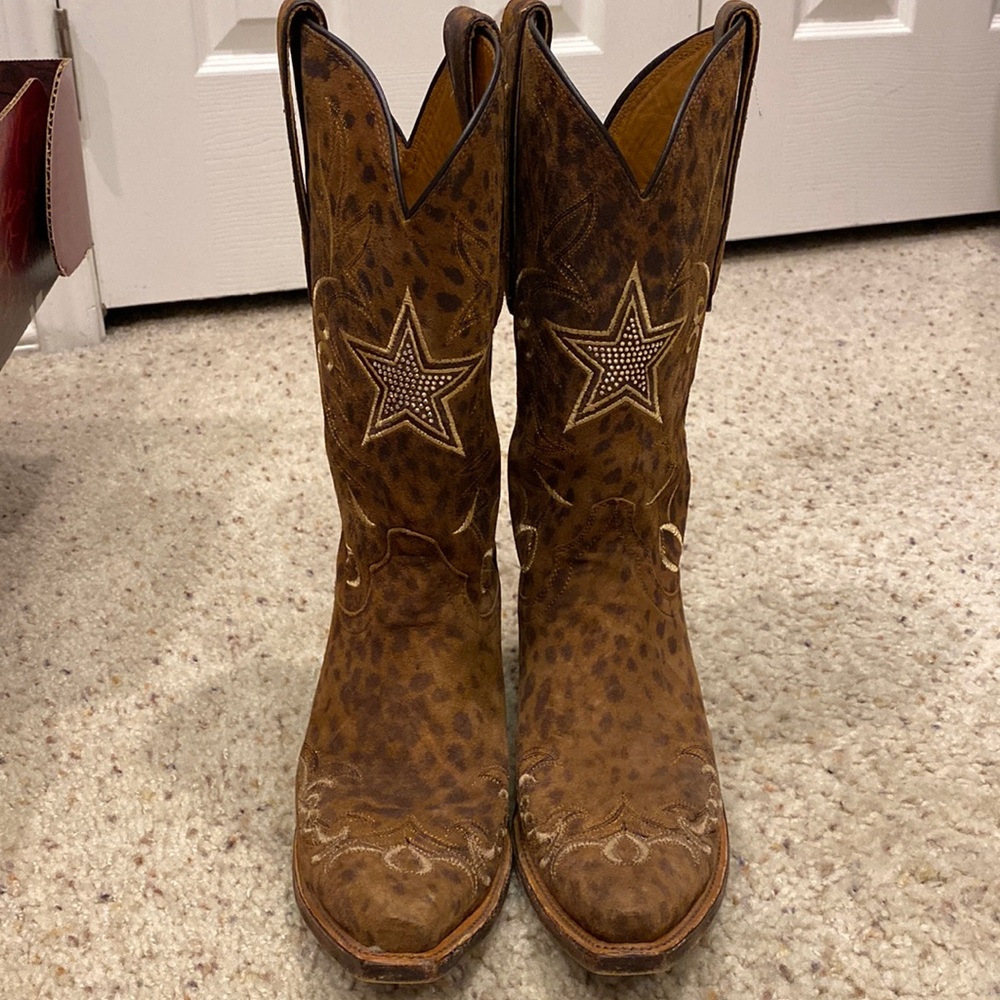 Lucchese Dallas Cowboys Camel Cheetah Print Swarovski Boots